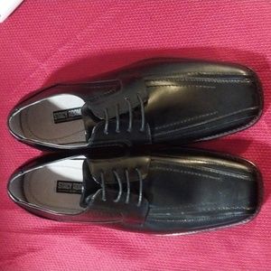 New Men's size 10M Stacy Adam's